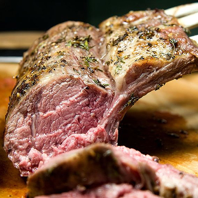 Баранья корейка 8 ребер, в уп ~ 900гр (Уругвай)